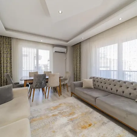 Apartment Luminous Flat W Balcony 15 Min To Hadrian Gates